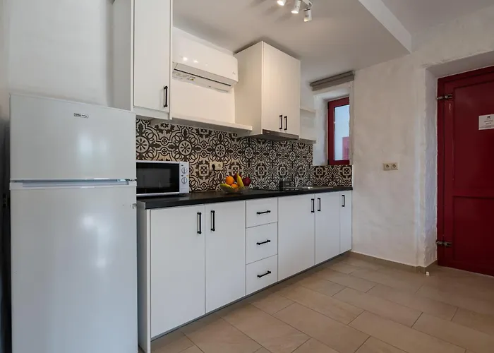 Abeloessa Methonian Hospitality 4*