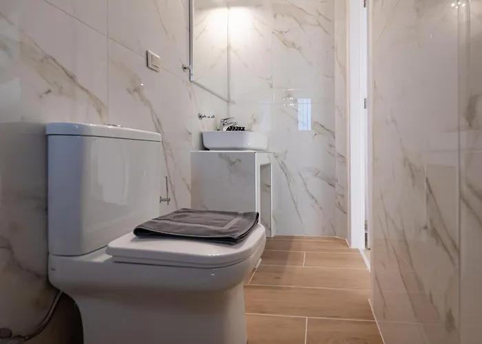 Abeloessa Methonian Hospitality