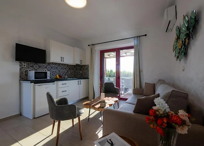 Abeloessa Methonian Hospitality Aparthotel