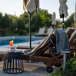Abeloessa Methonian Hospitality Appart hôtel