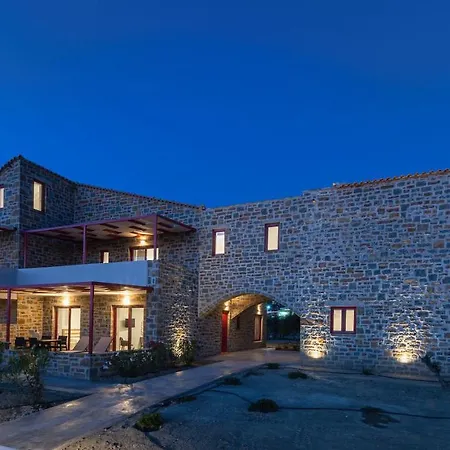 Abeloessa Methonian Hospitality Apartahotel