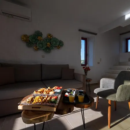 Abeloessa Methonian Hospitality Appart hôtel