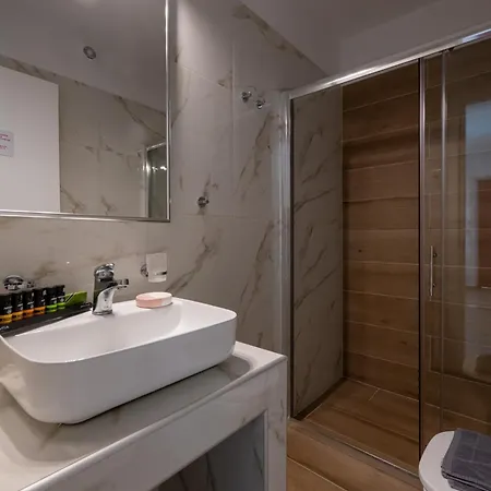 Abeloessa Methonian Hospitality Lejlighedshotel 4*