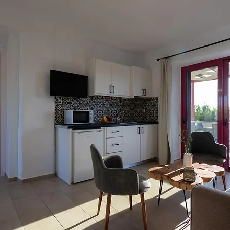 Abeloessa Methonian Hospitality Aparthotel