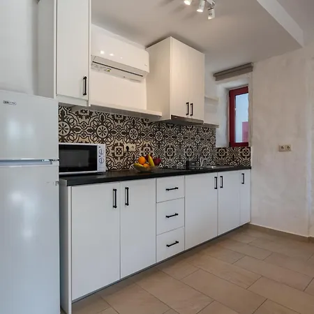 Abeloessa Methonian Hospitality 4*
