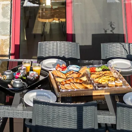 Aparthotel Abeloessa Methonian Hospitality 4*