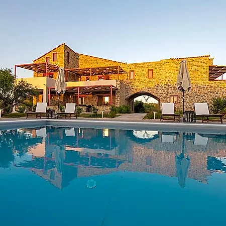 Aparthotel Abeloessa Methonian Hospitality