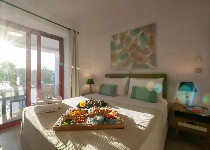 Abeloessa Methonian Hospitality 4* 메토니